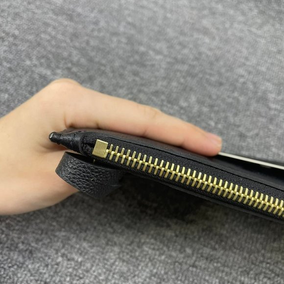 Auth Louis Vuitton Black neverfull gm empreinte giant wristlet NEW black - Picture 6 of 13